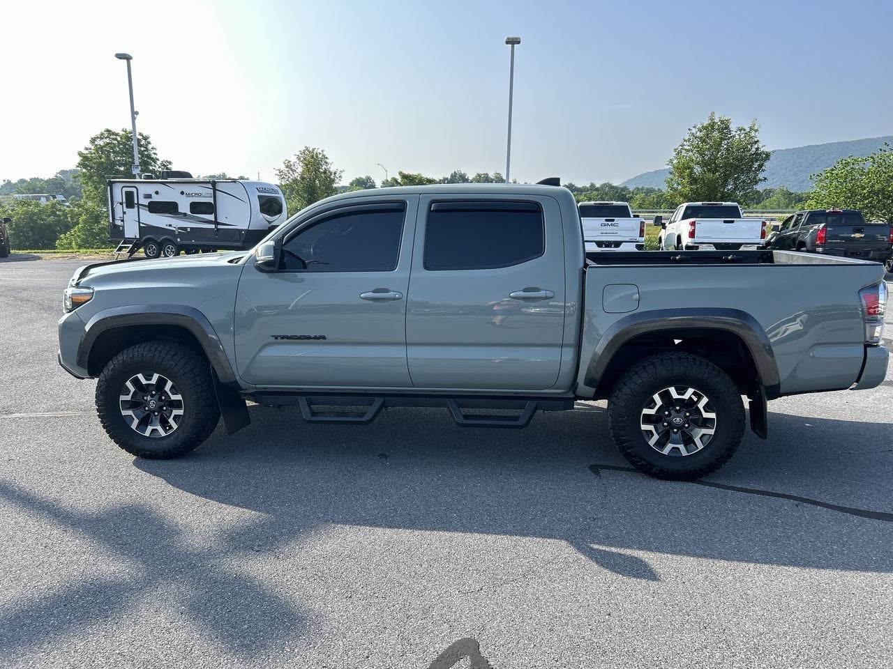 2022 Toyota Tacoma 4WD SR