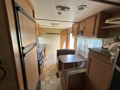 2010 HIDEOUT RECT RECT