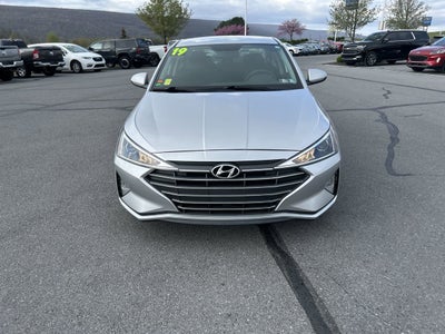 2019 Hyundai Elantra SE