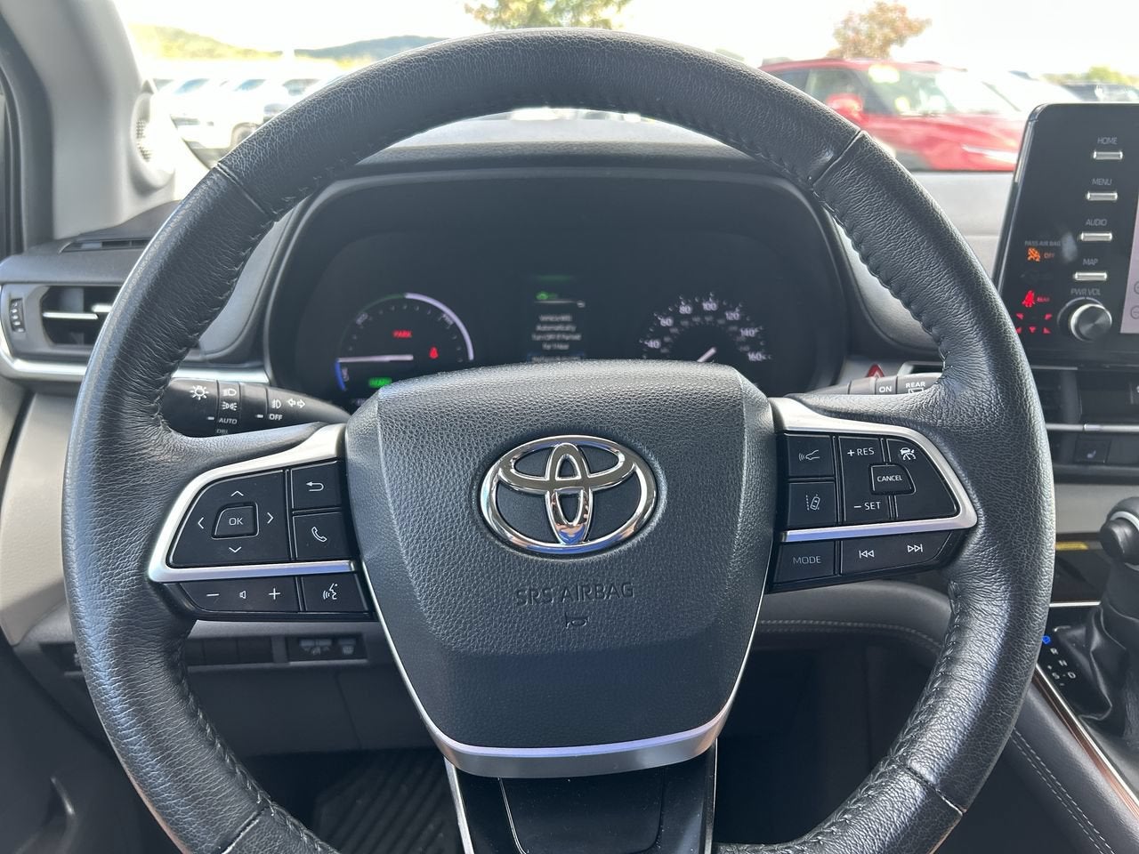 2022 Toyota Sienna XLE