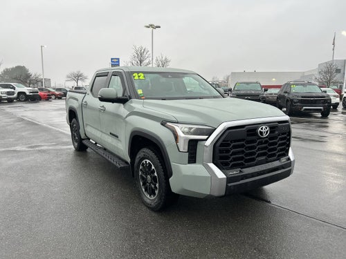 2022 Toyota Tundra 4WD SR5
