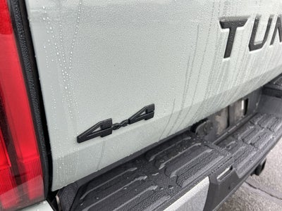 2022 Toyota Tundra 4WD SR5