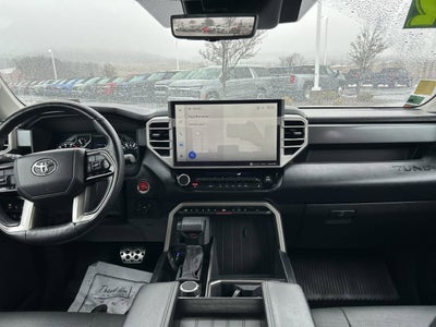 2022 Toyota Tundra 4WD SR5