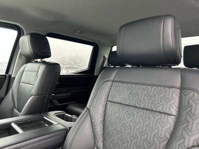 2022 Toyota Tundra 4WD SR5