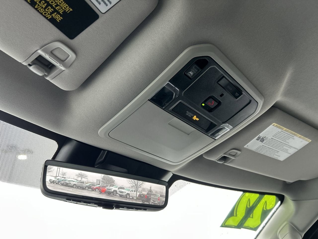 2022 Toyota Tundra 4WD SR5