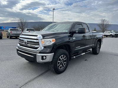 2017 Toyota Tundra 4WD SR
