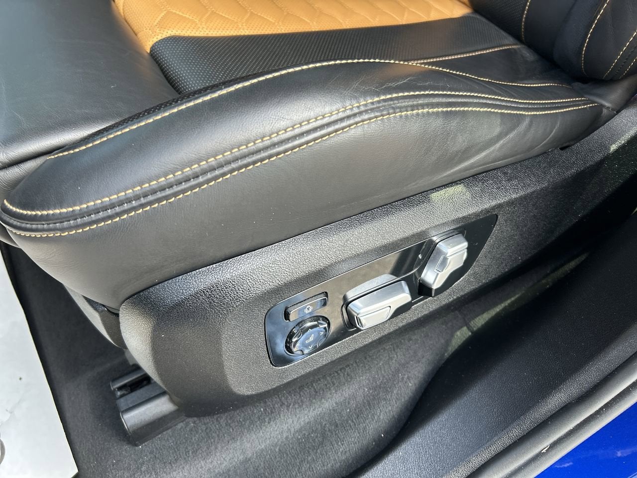 2023 BMW X5 M 4DR SPORT ACT VEH