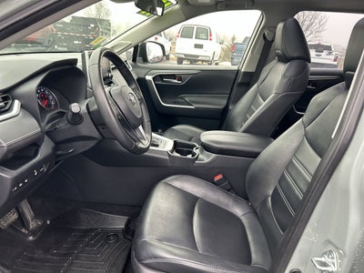 2019 Toyota RAV4 XLE Premium
