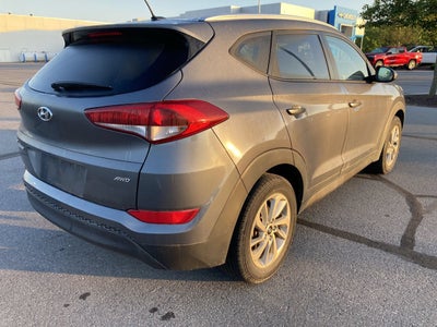 2016 Hyundai Tucson SE