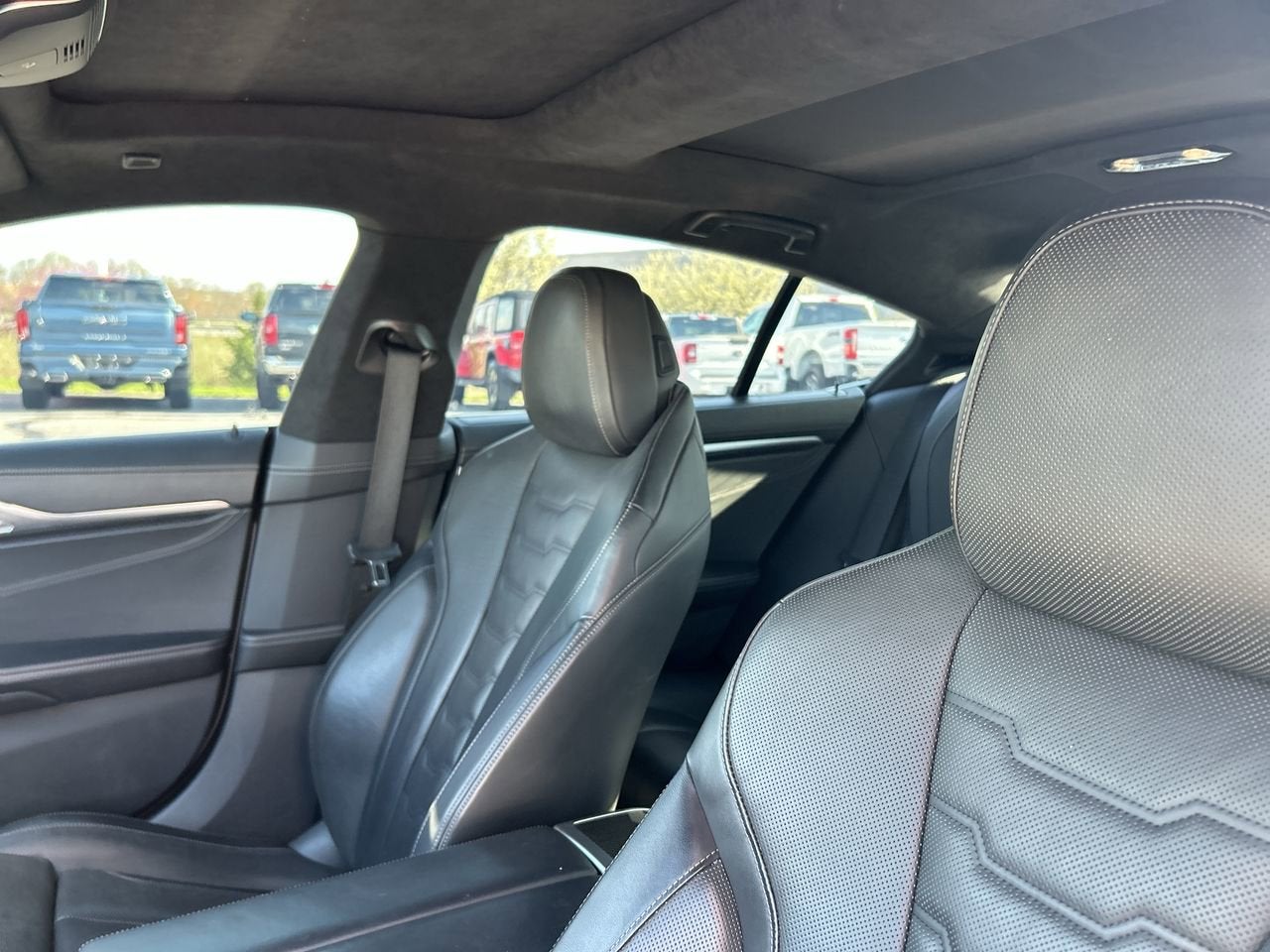 2023 BMW 8 Series M850i