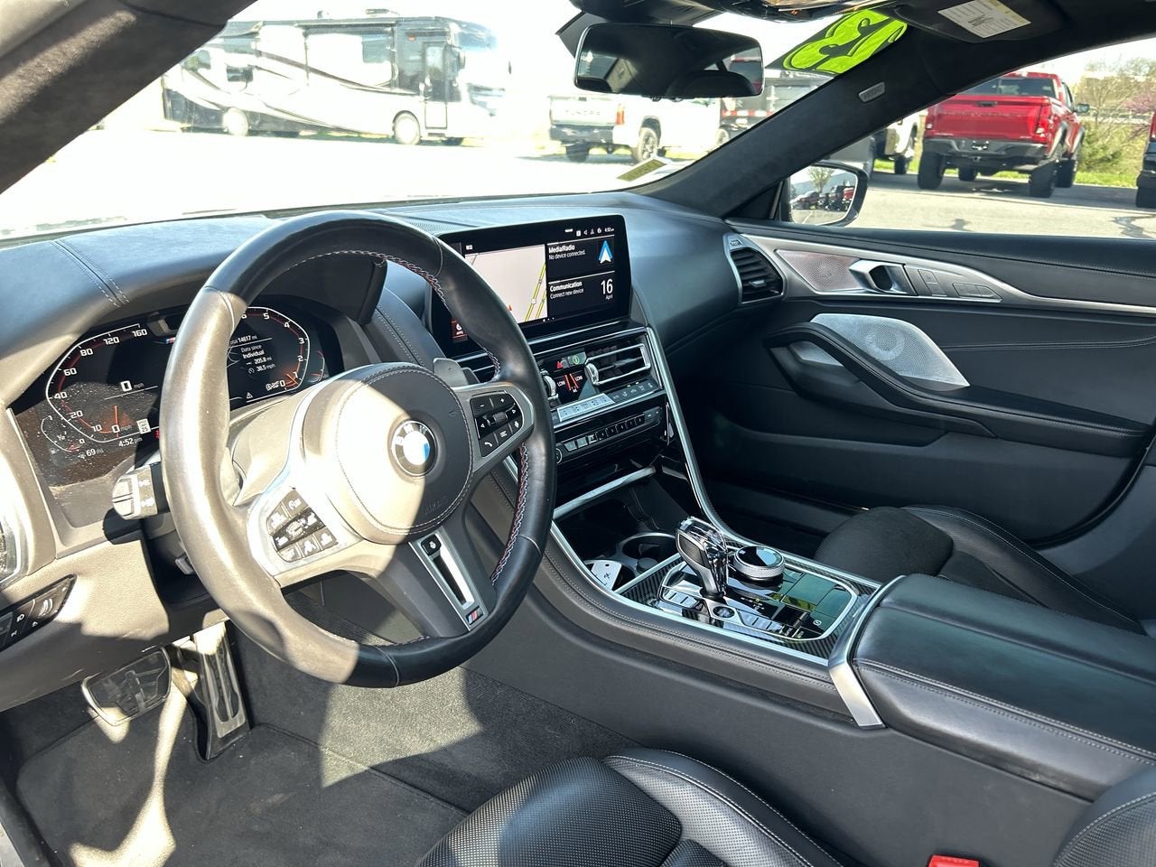 2023 BMW 8 Series M850i