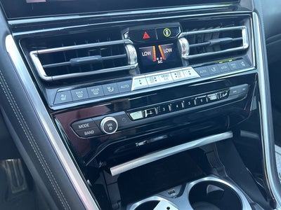 2023 BMW 8 Series M850i