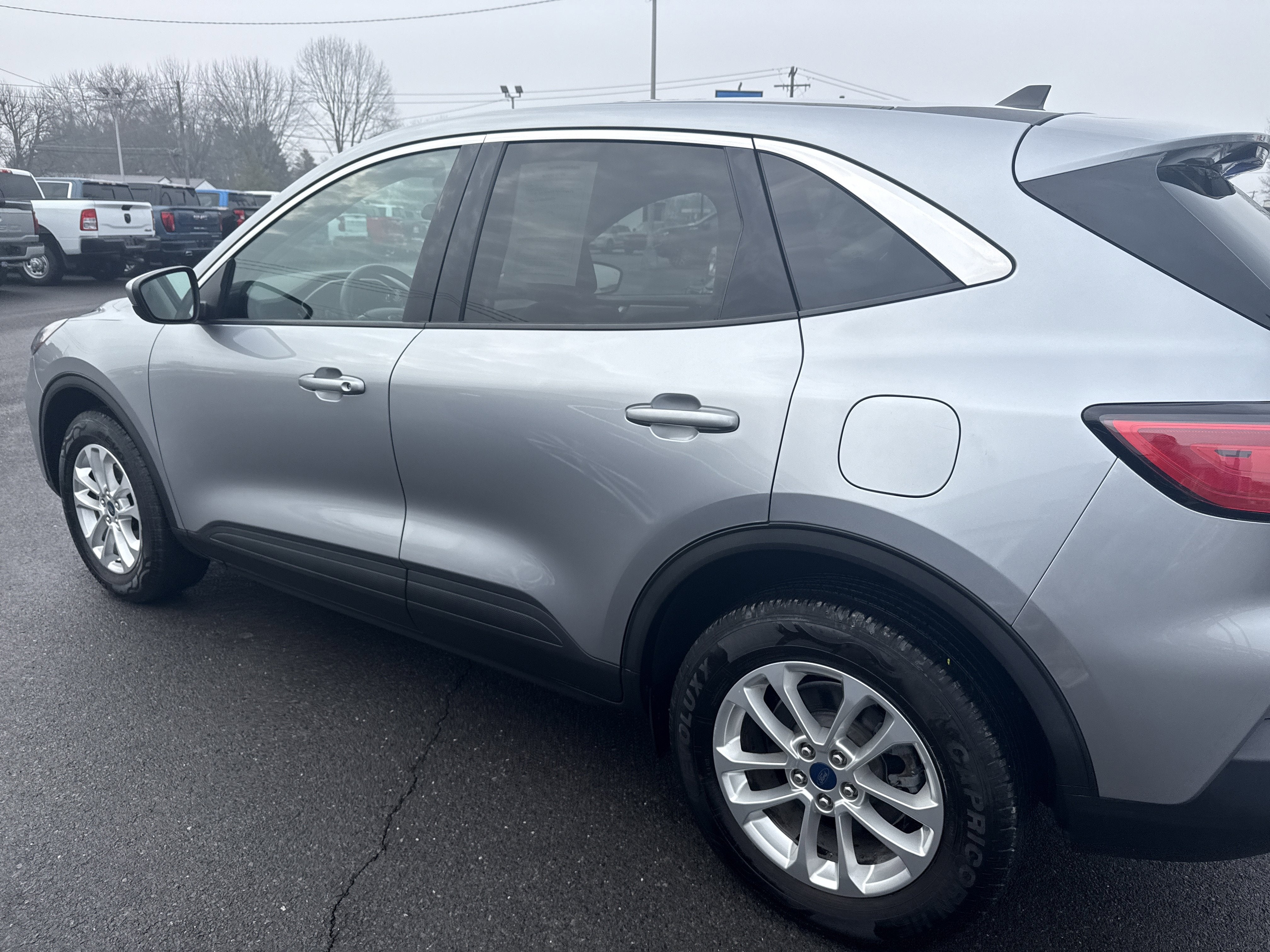 2021 Ford Escape SE
