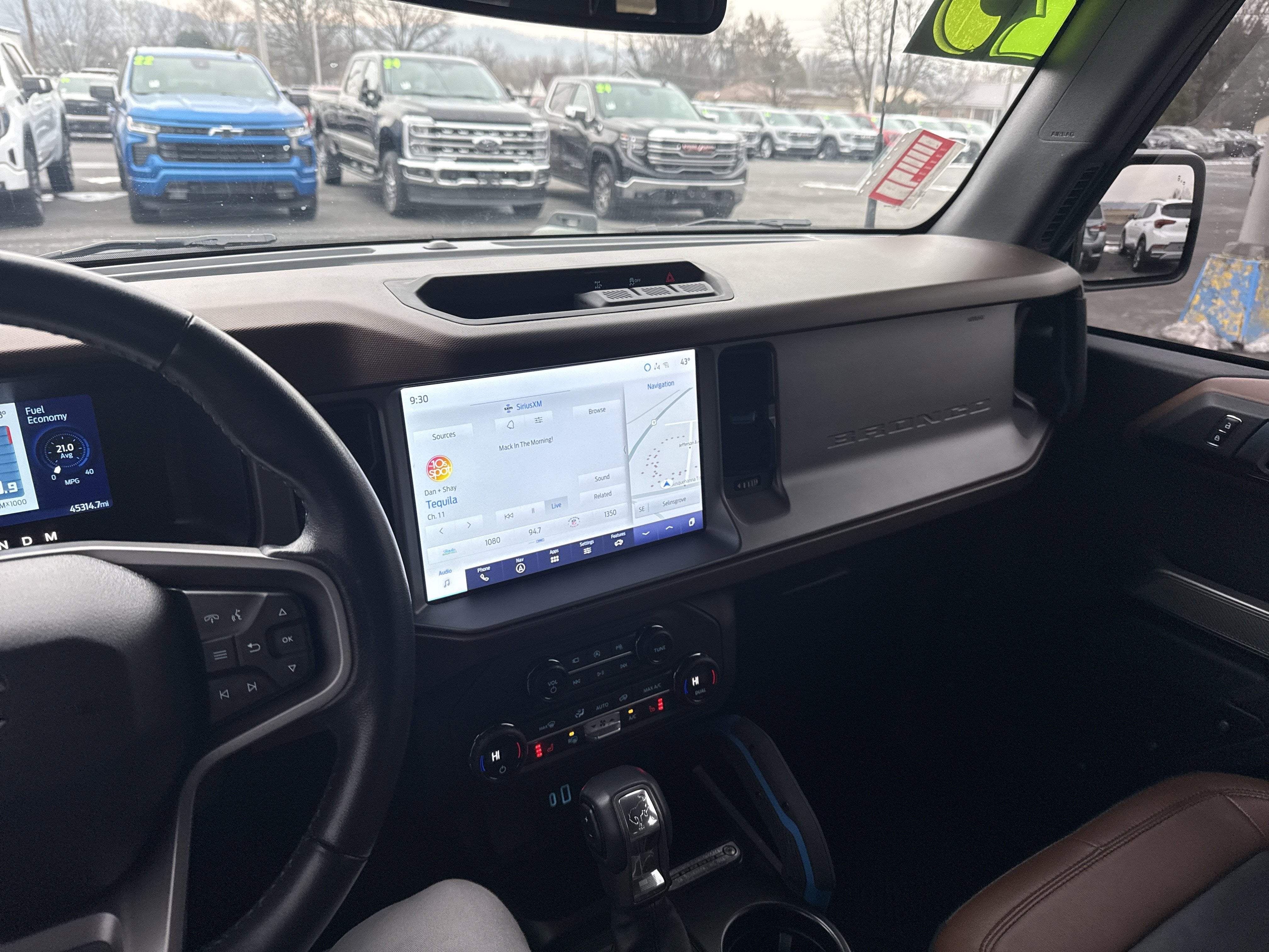 2023 Ford Bronco Base