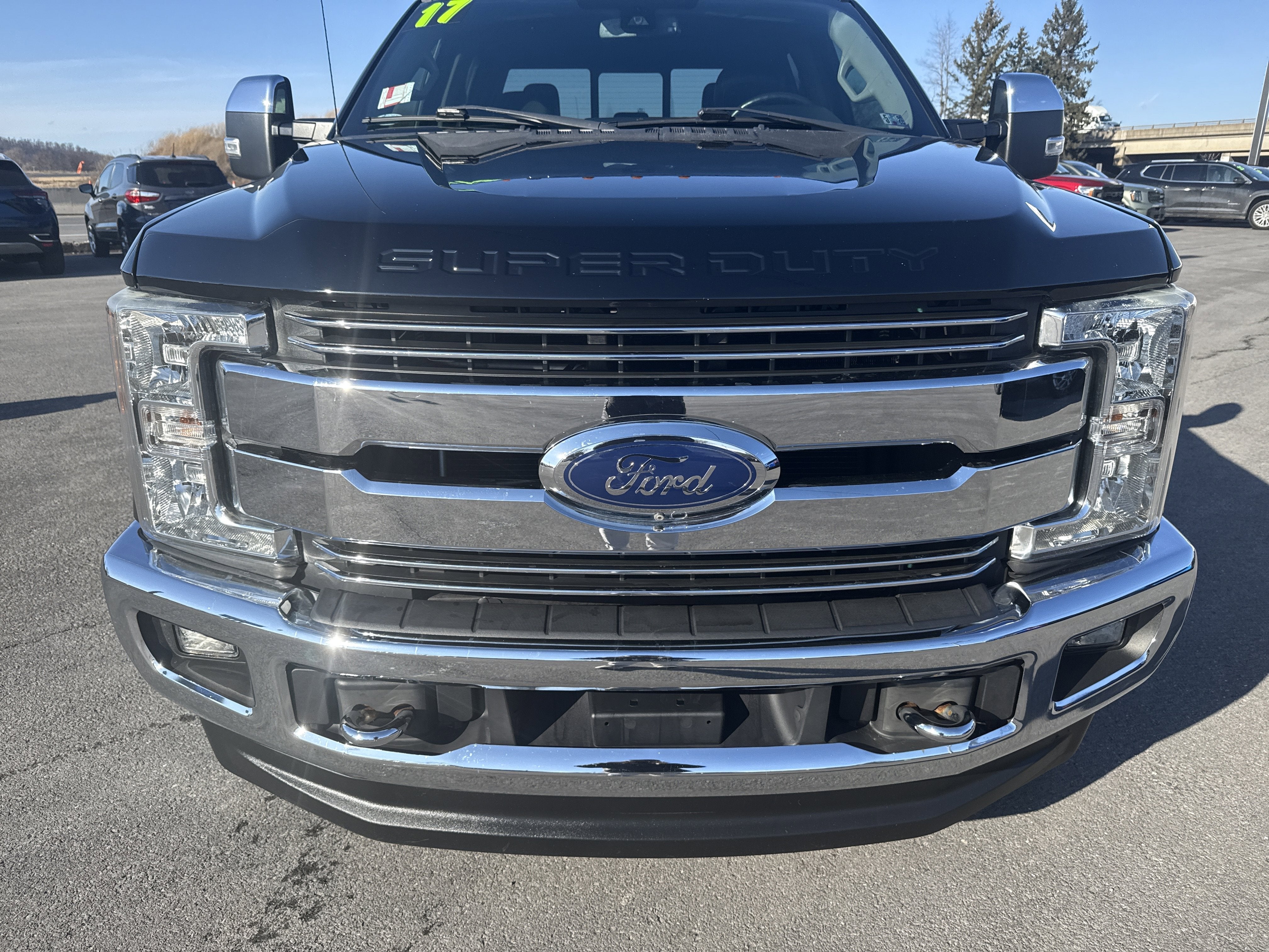 2017 Ford Super Duty F-250 SRW Lariat