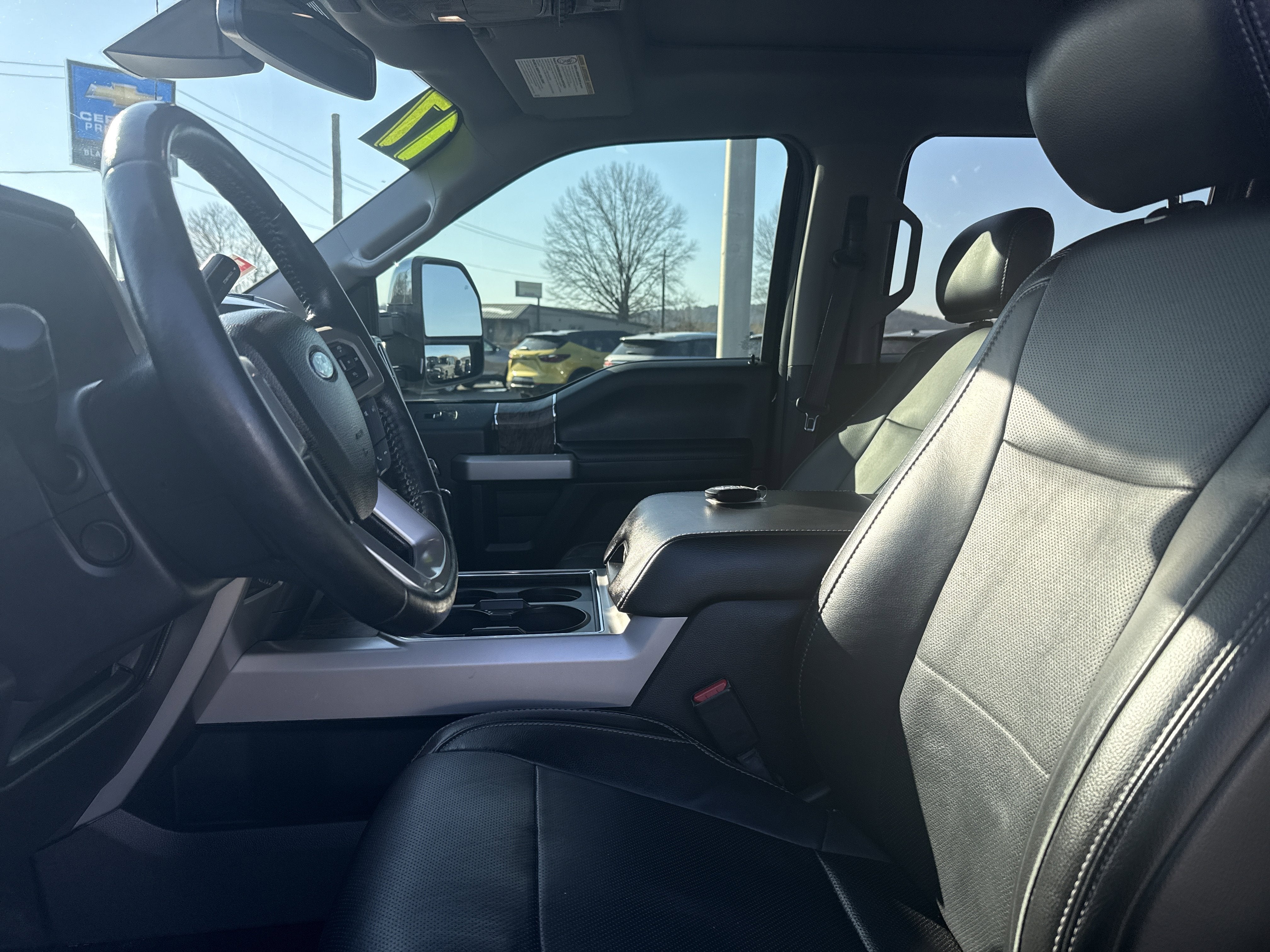 2017 Ford Super Duty F-250 SRW Lariat