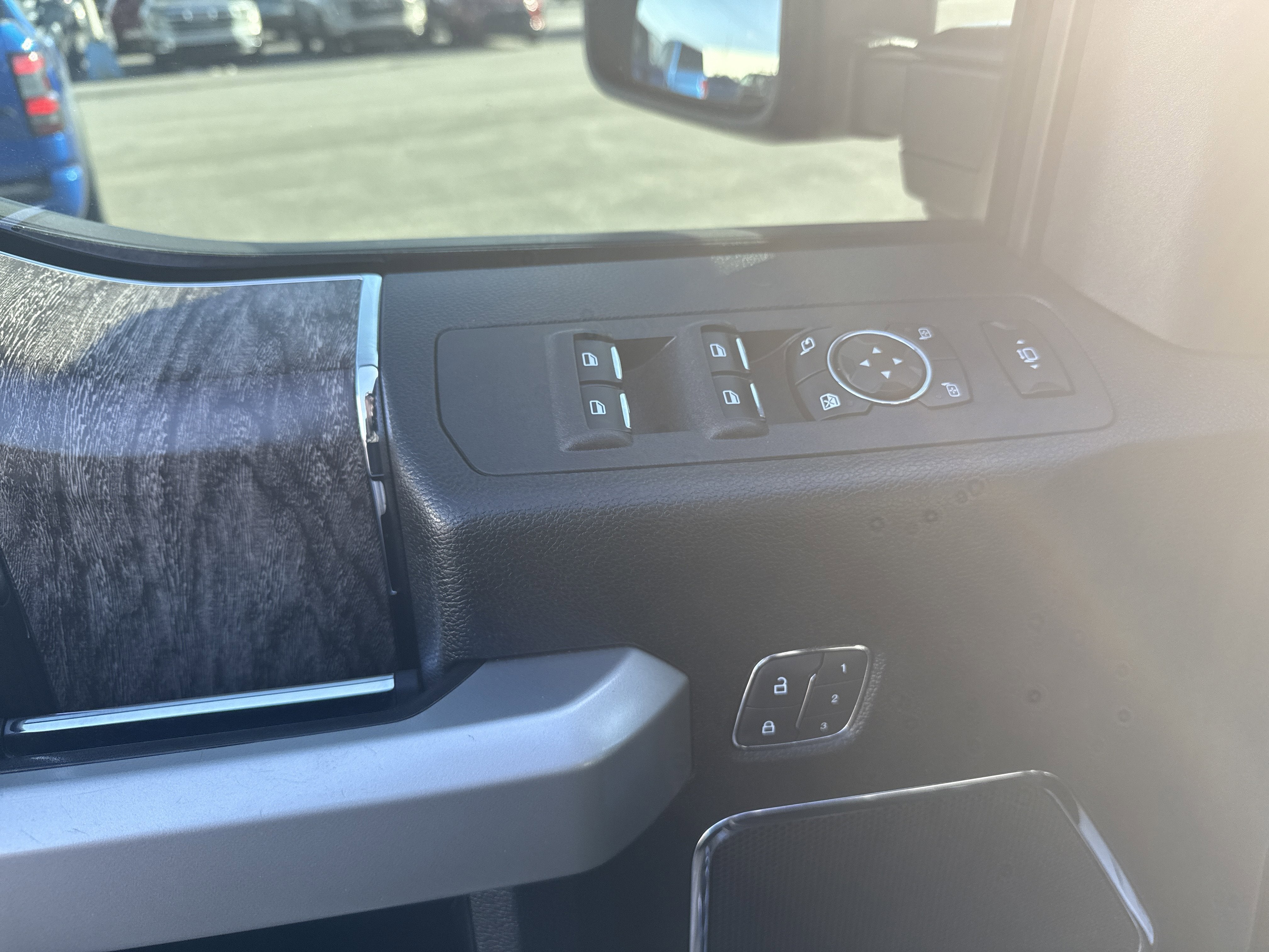 2017 Ford Super Duty F-250 SRW Lariat