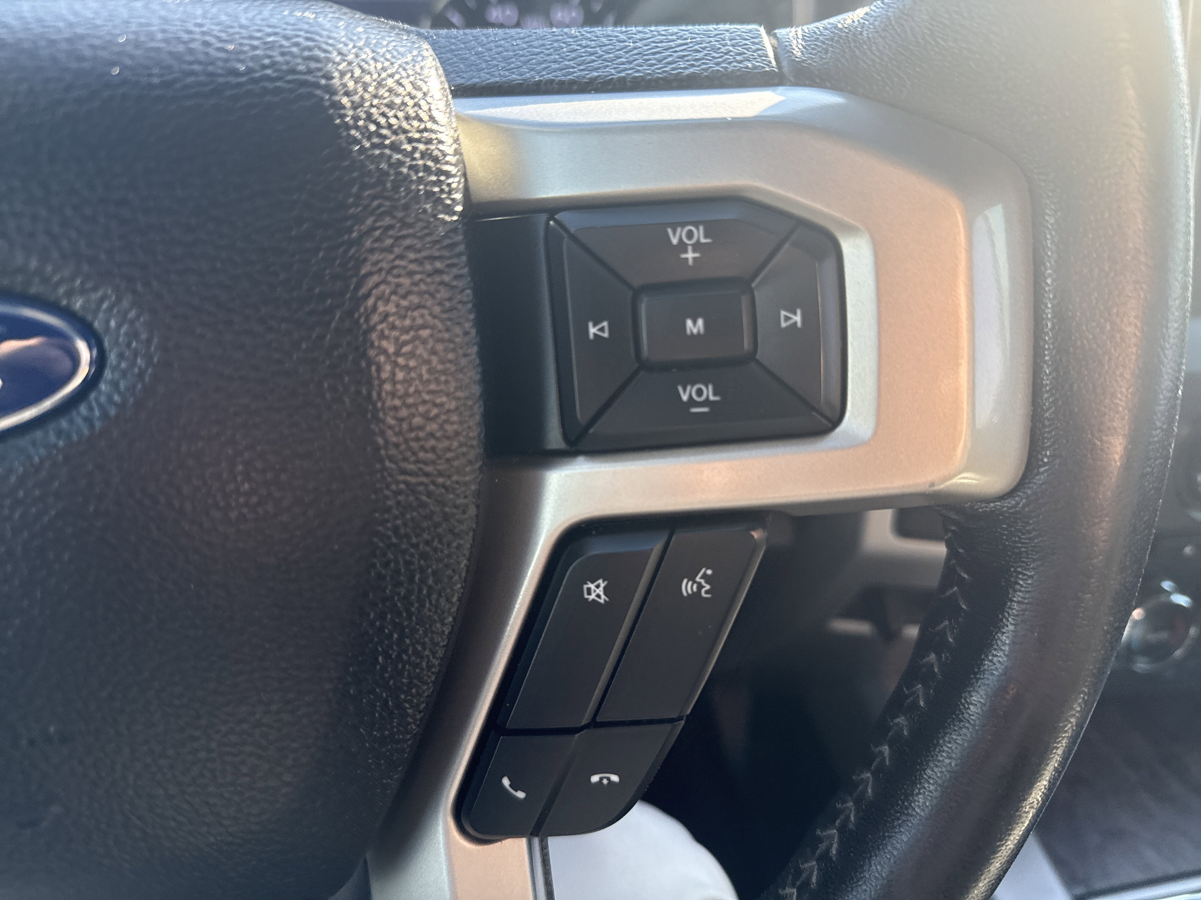 2017 Ford Super Duty F-250 SRW Lariat