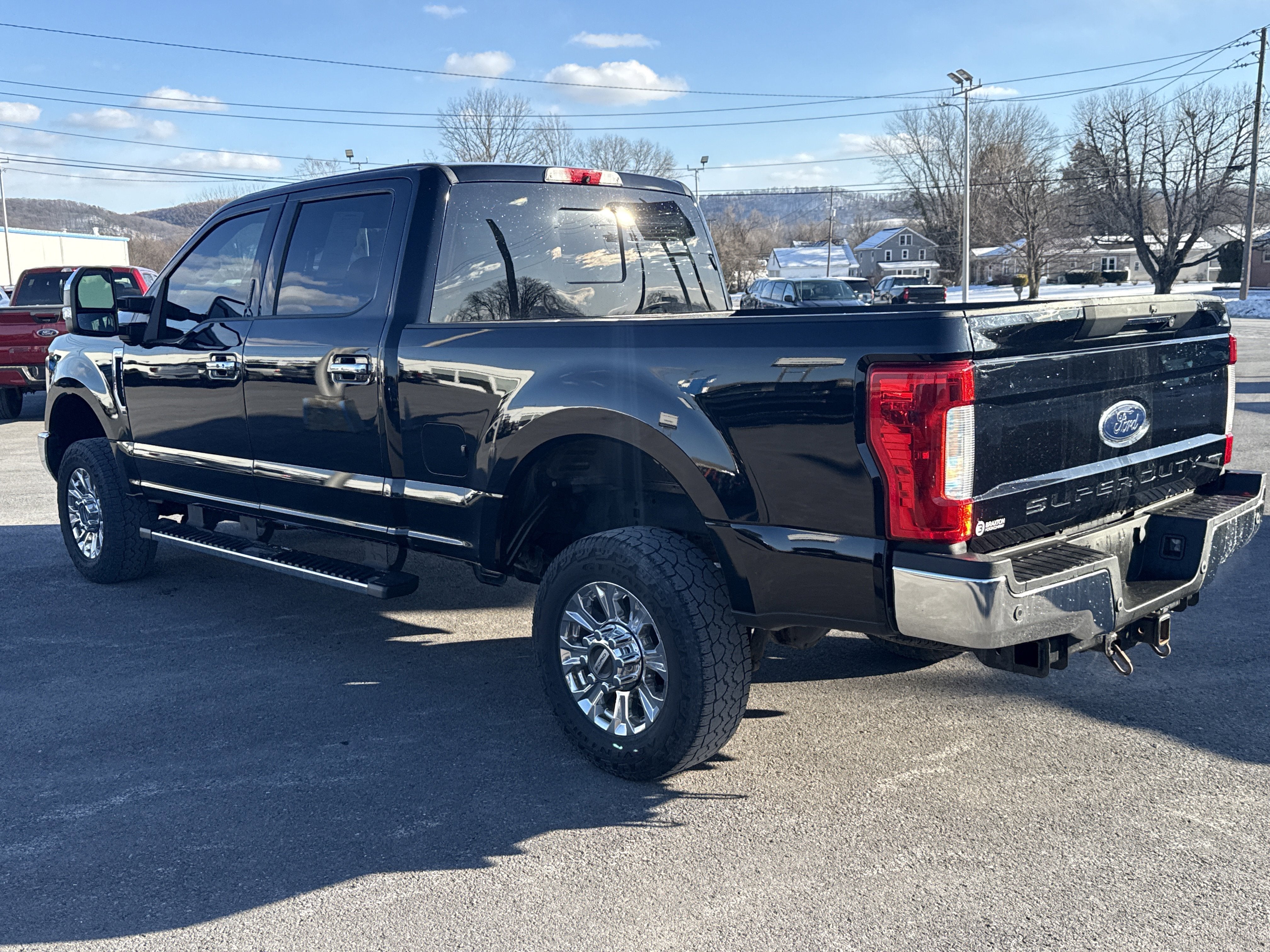 2017 Ford Super Duty F-250 SRW Lariat