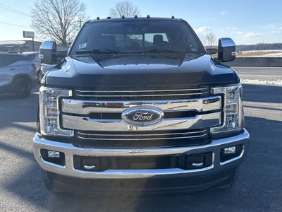 2017 Ford Super Duty F-250 SRW Lariat