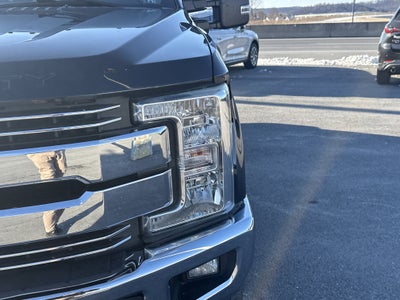 2017 Ford Super Duty F-250 SRW Lariat