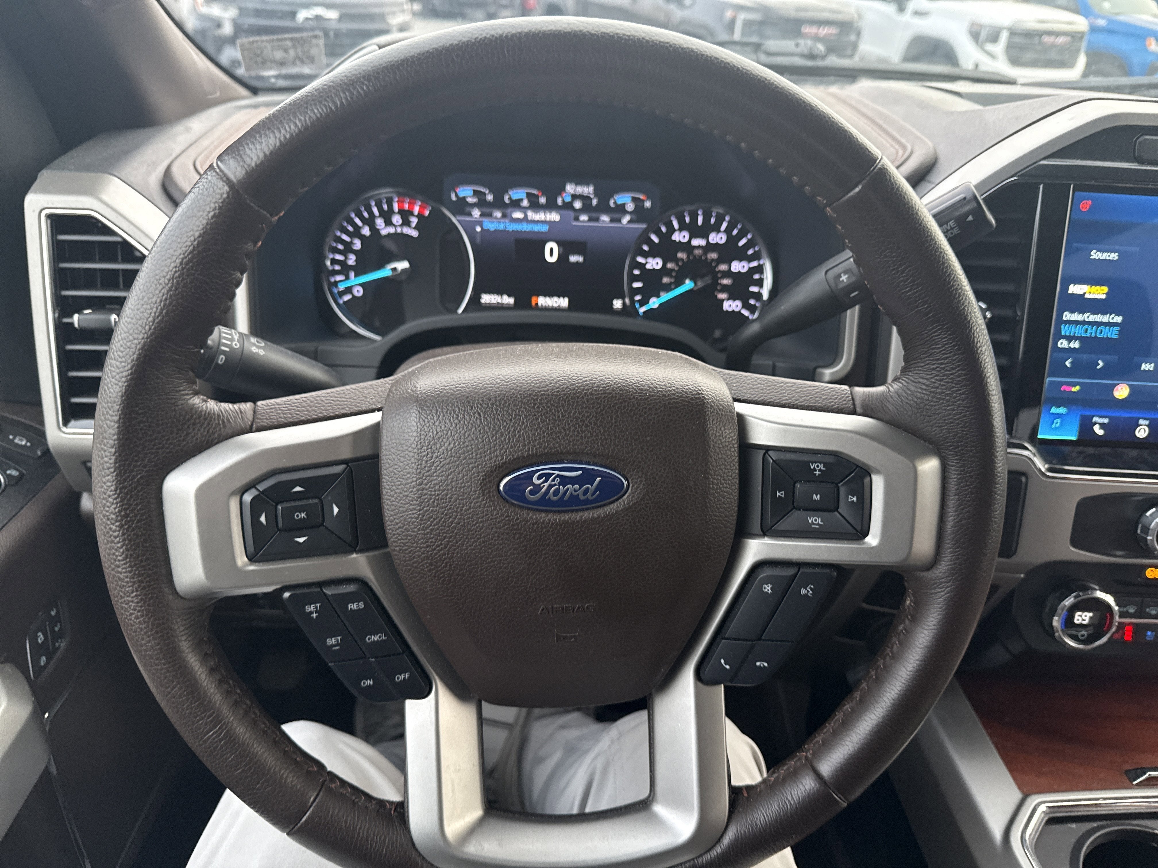 2022 Ford Super Duty F-250 SRW XL