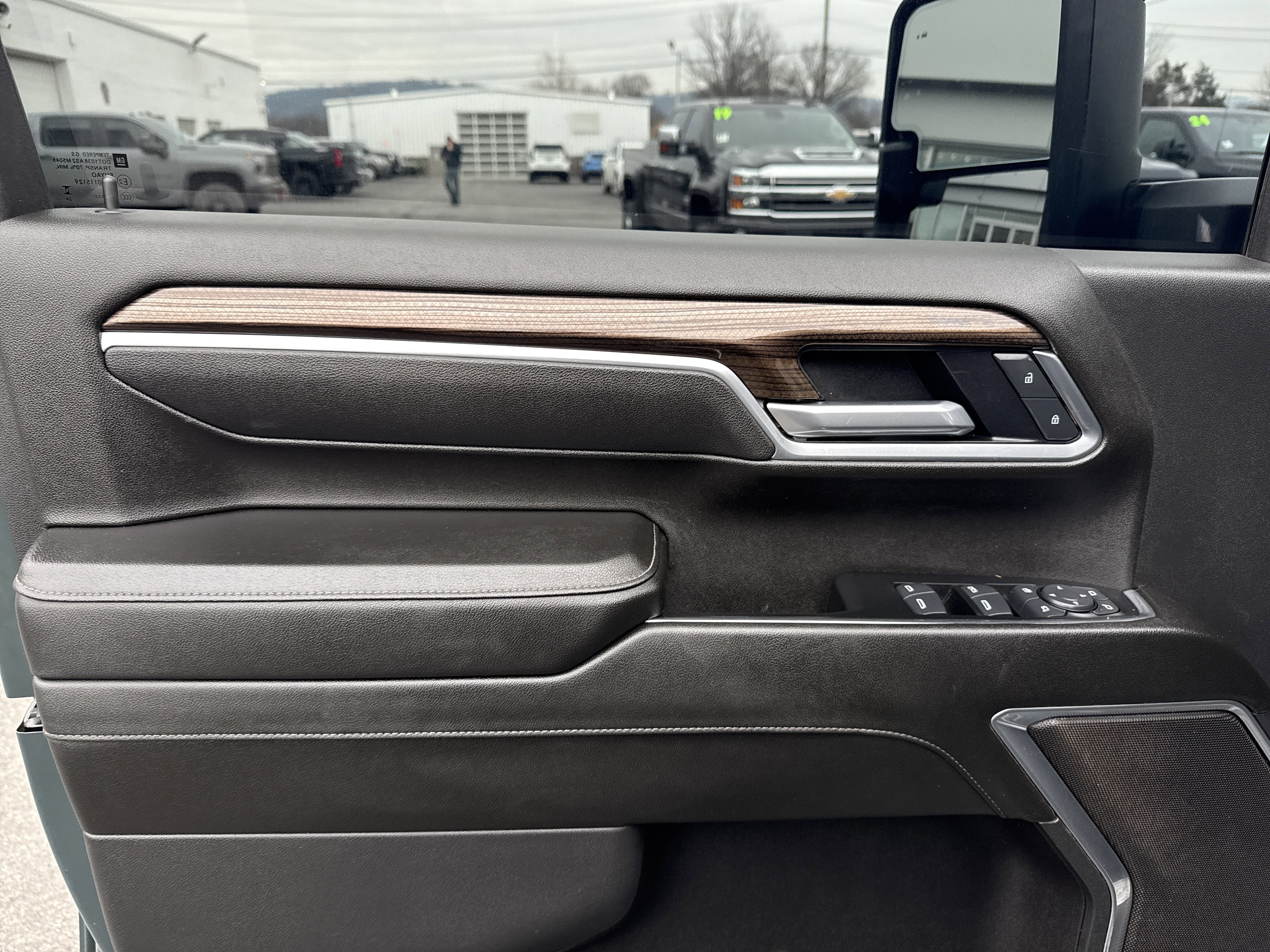 2025 Chevrolet Silverado 3500 HD LT DRW