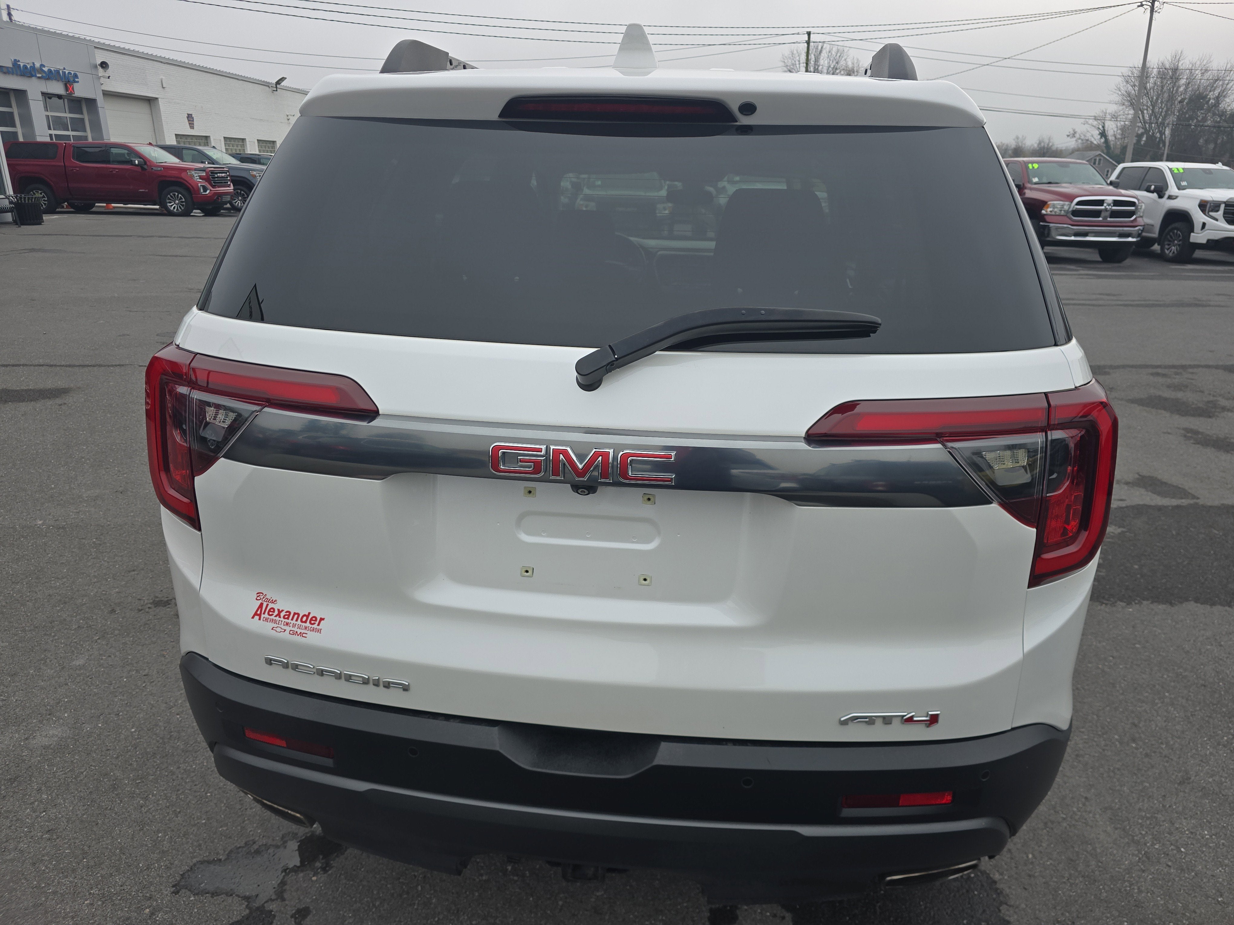 2021 GMC Acadia AT4