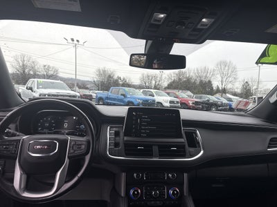 2022 GMC Yukon XL SLT