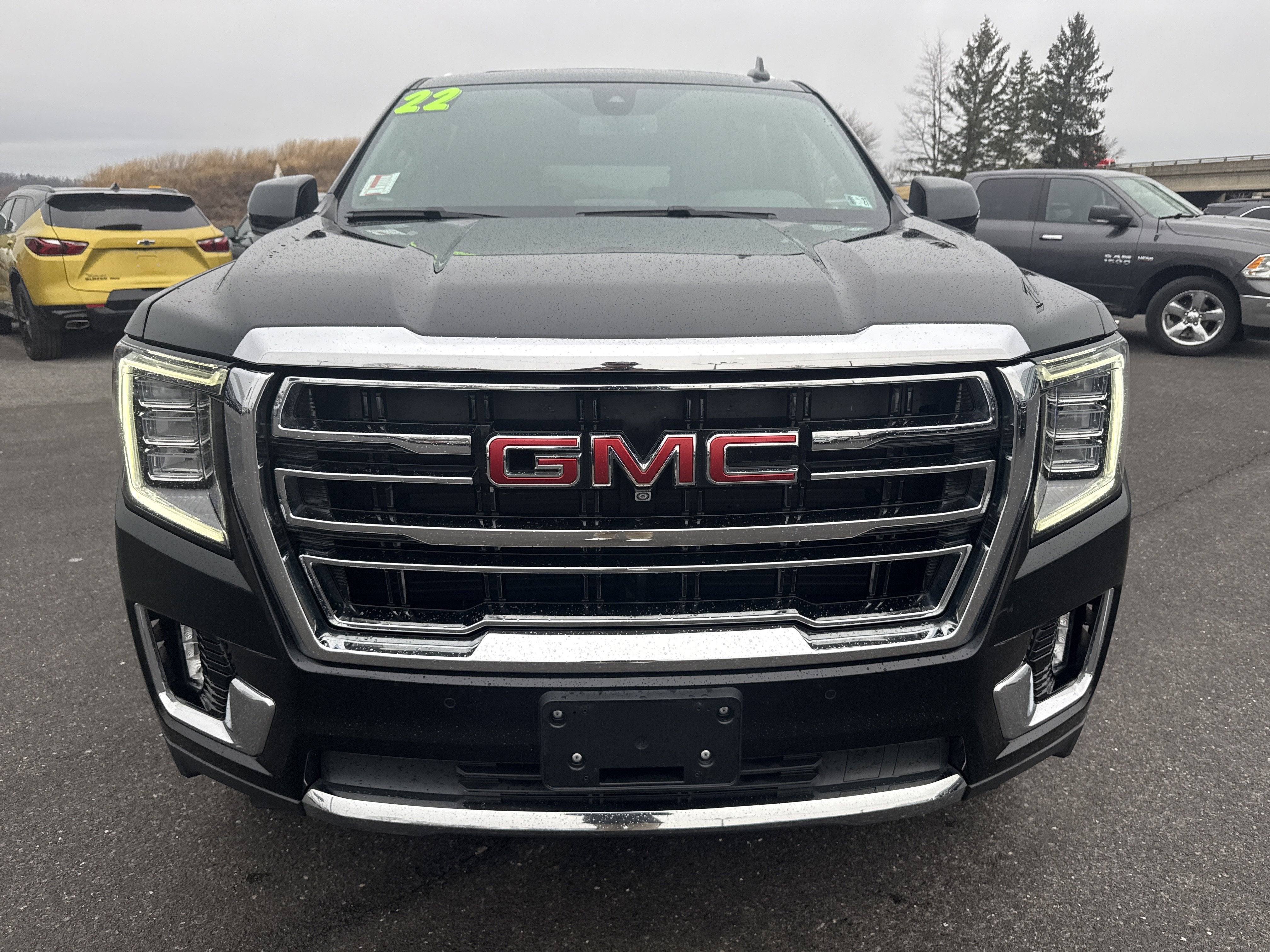 2022 GMC Yukon XL SLT