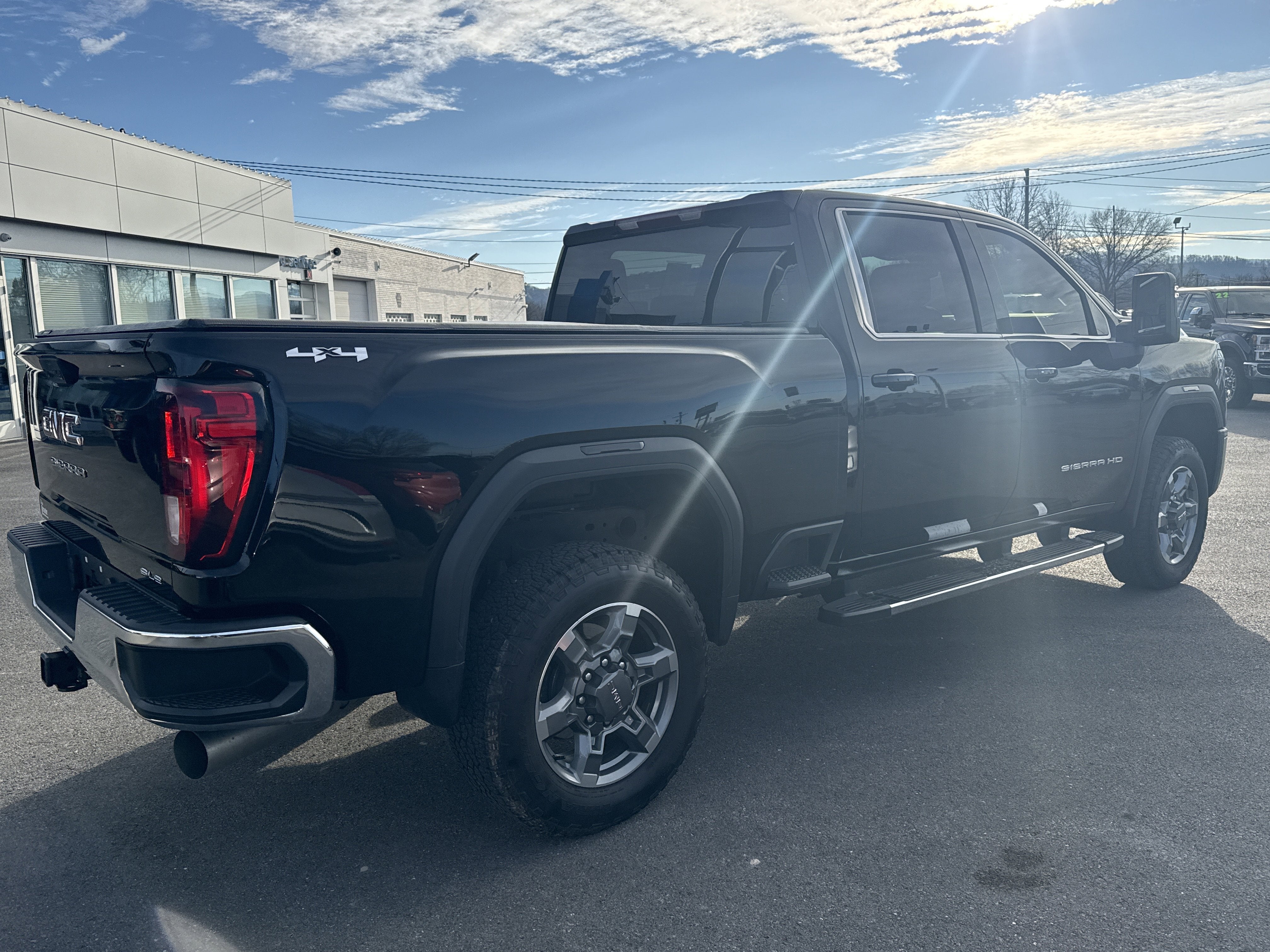 2025 GMC Sierra 2500 HD SLE