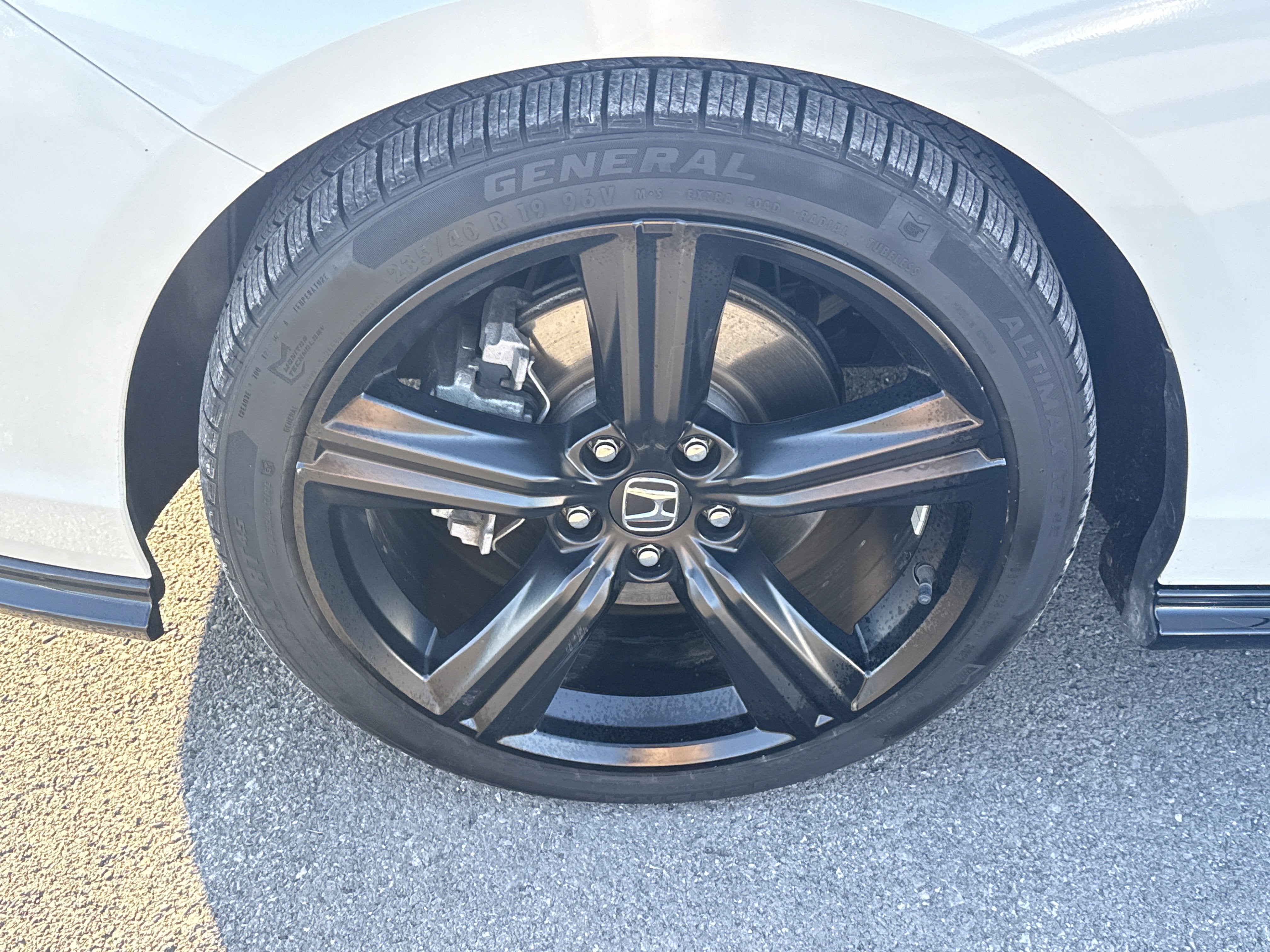 2023 Honda Accord Hybrid Sport-L