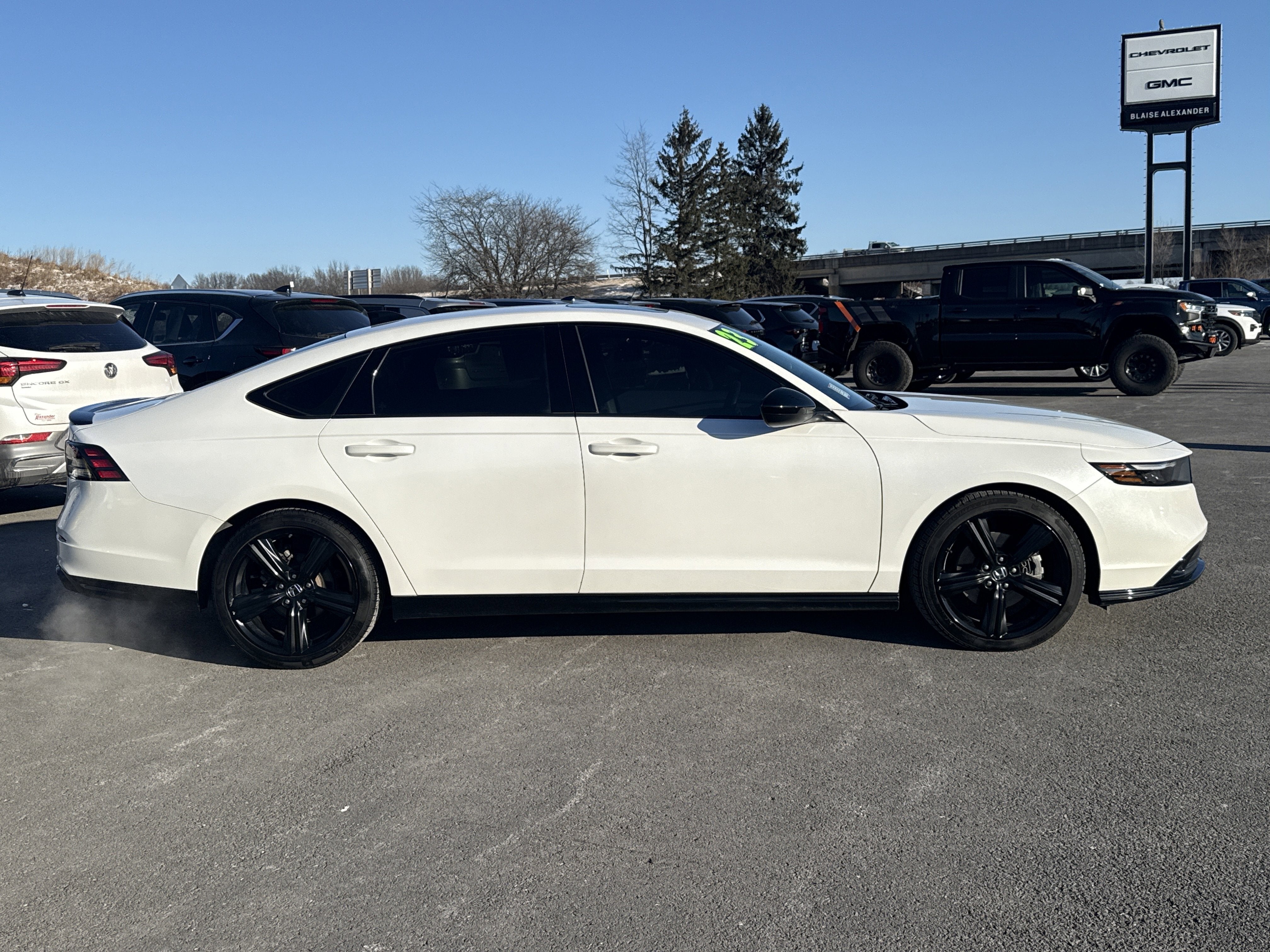 2023 Honda Accord Hybrid Sport-L