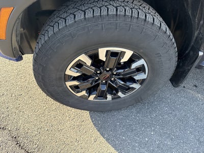2024 Nissan Frontier PRO-4X