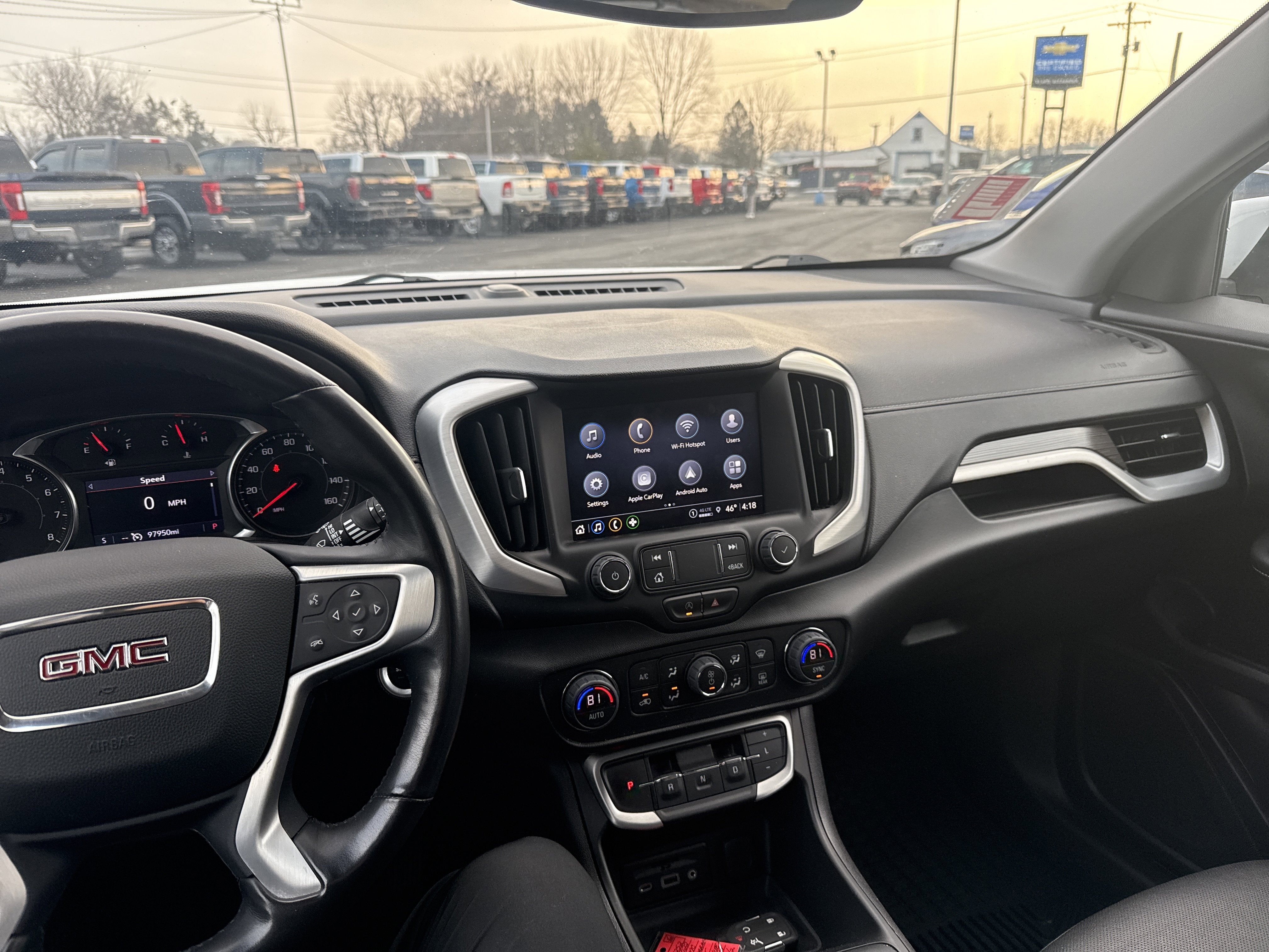 2022 GMC Terrain SLT