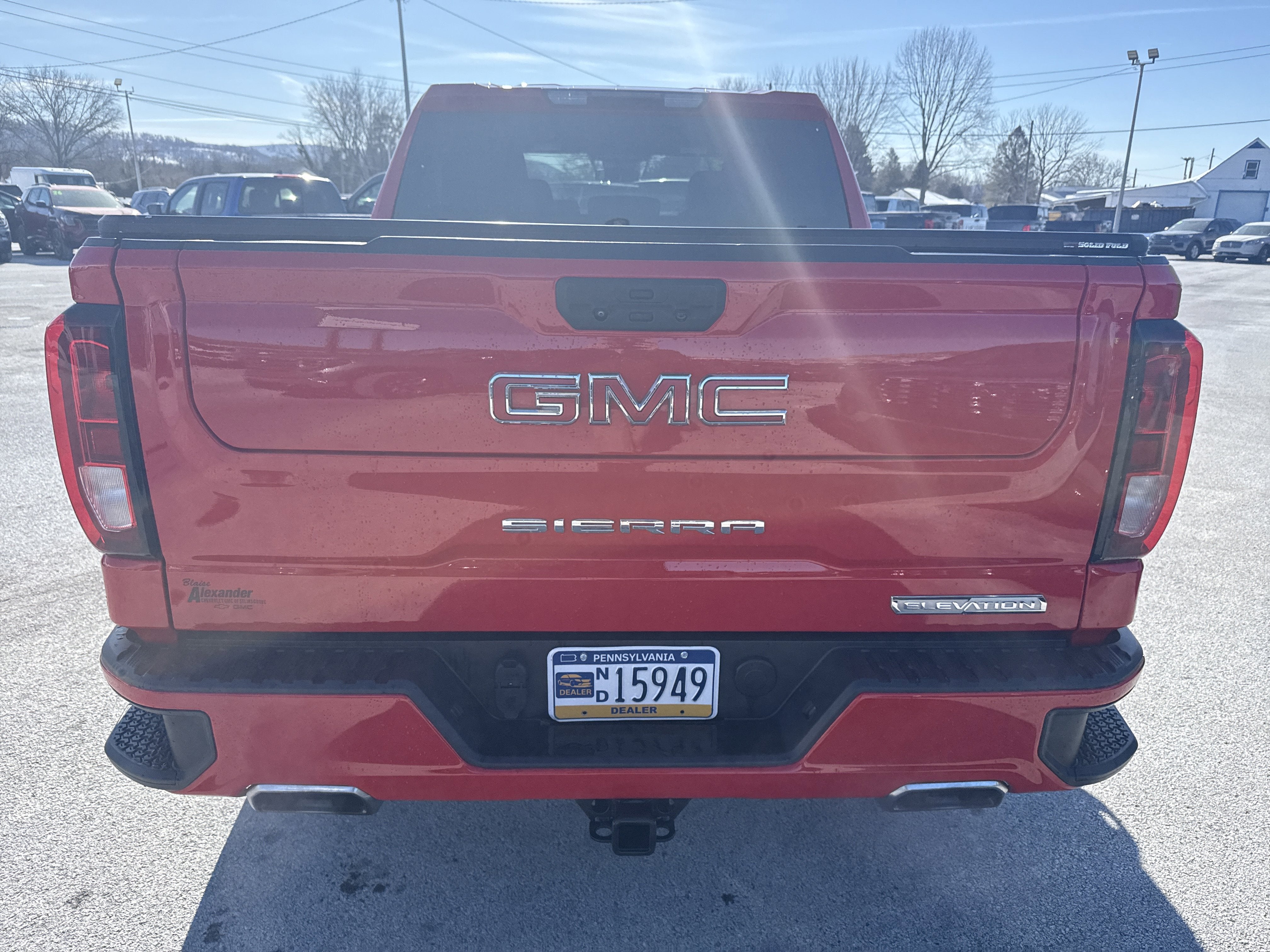 2023 GMC Sierra 1500 Elevation