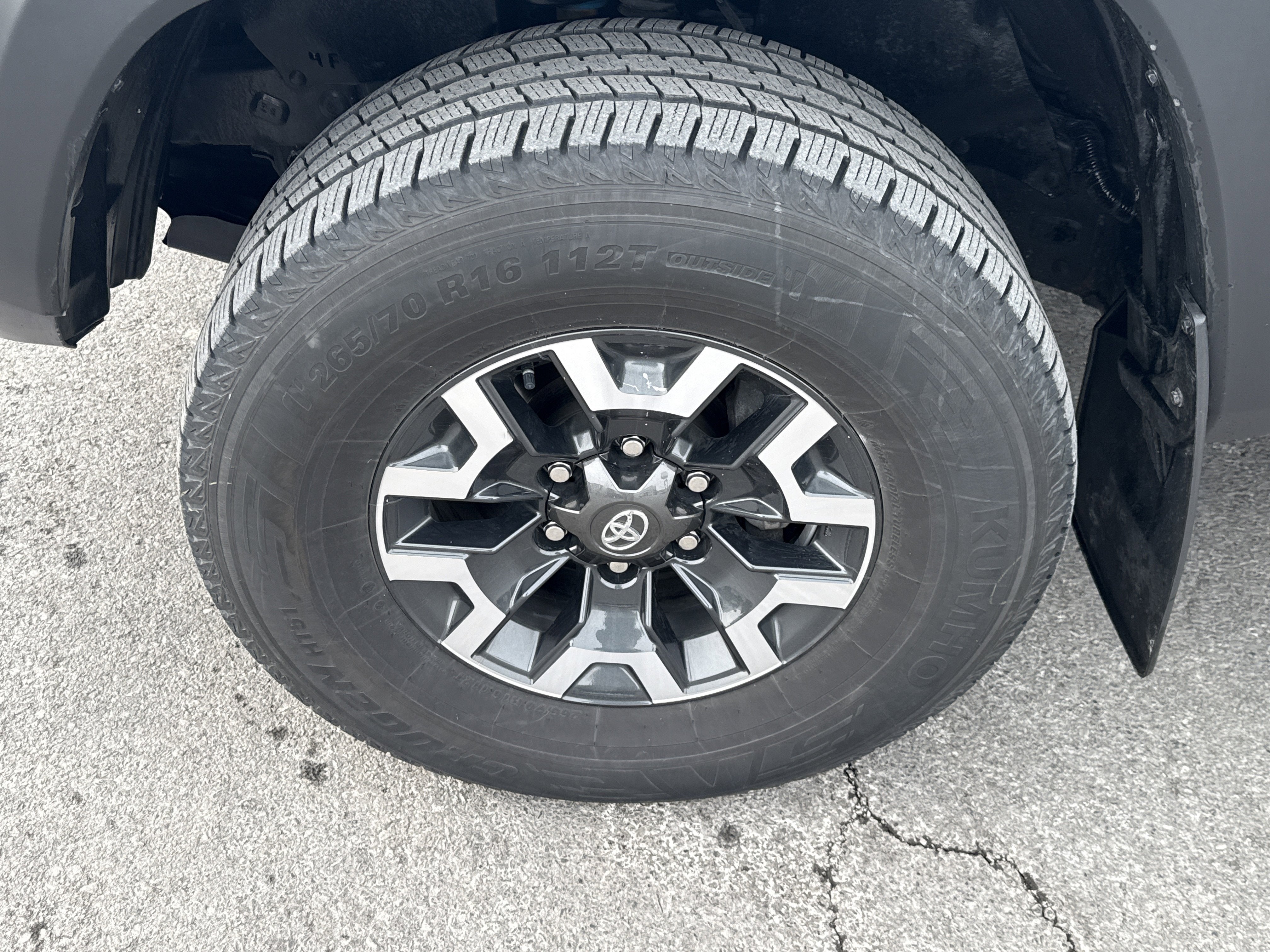 2023 Toyota Tacoma 4WD SR