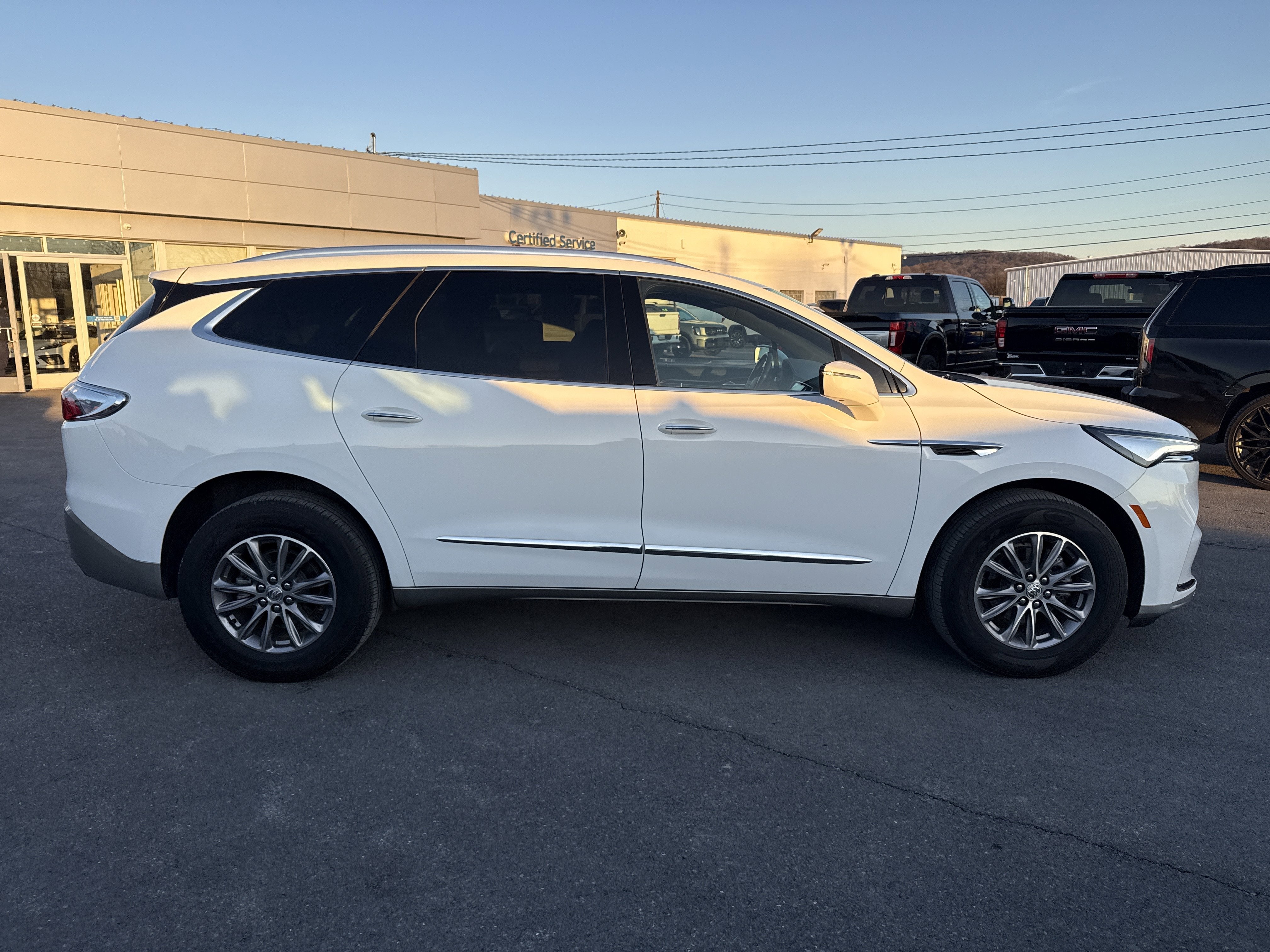 2024 Buick Enclave Premium