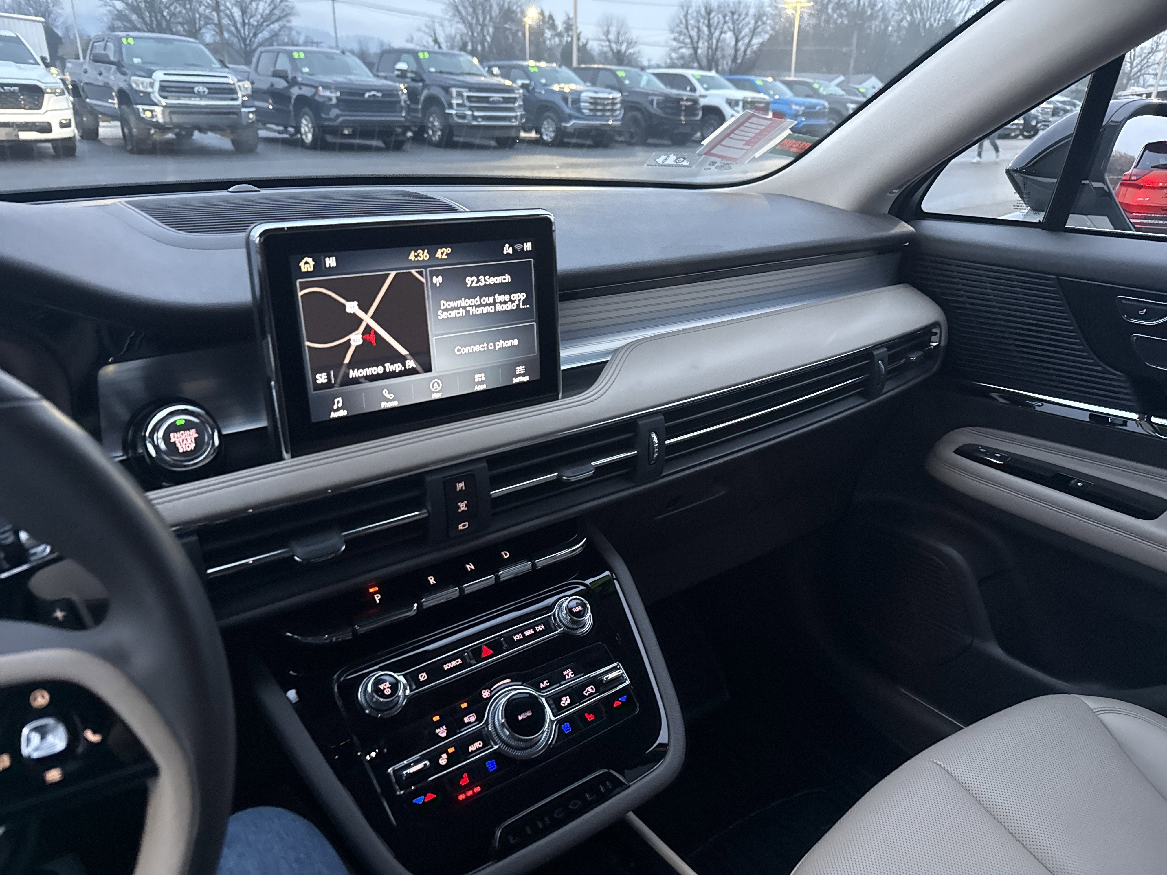 2022 Lincoln Corsair Standard