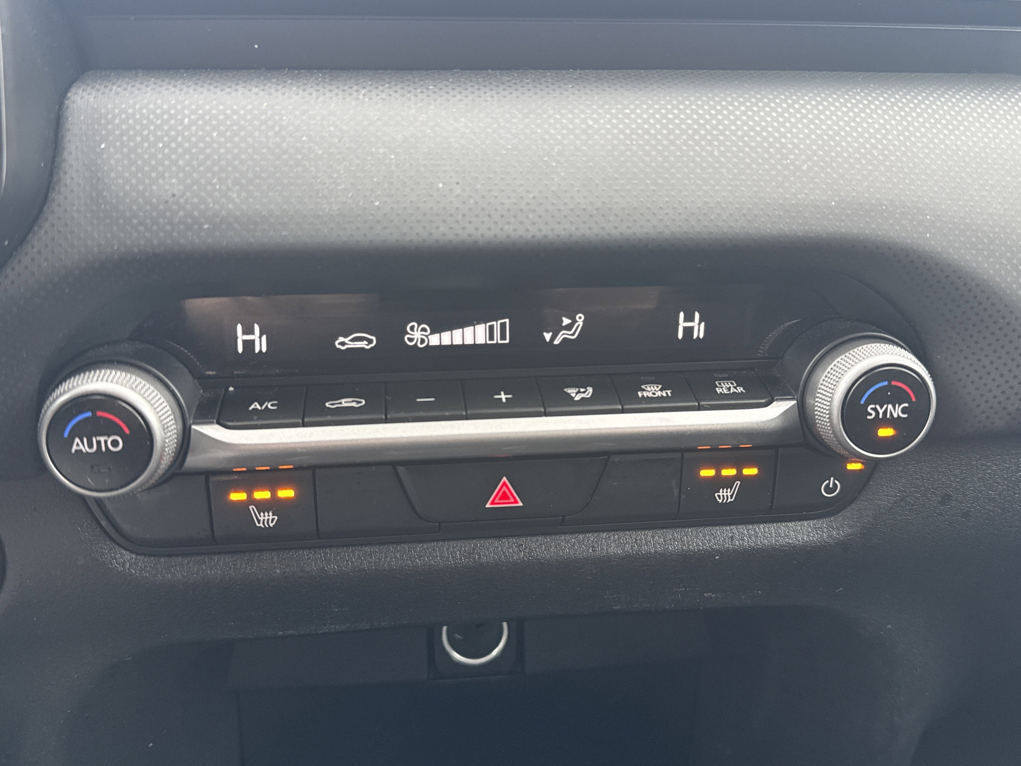 2025 Mazda Mazda CX-50 2.5 S Preferred Package