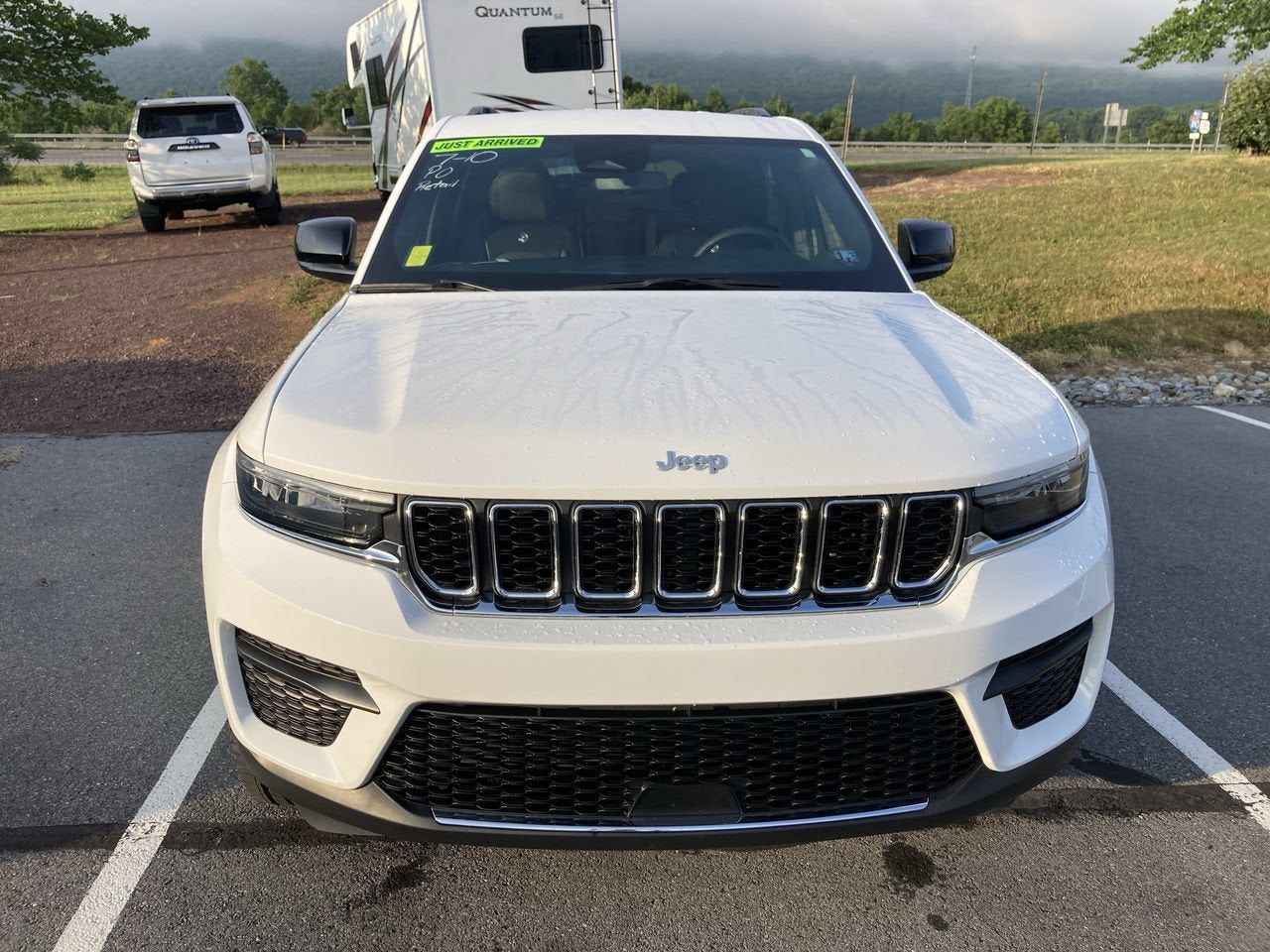 2024 Jeep Grand Cherokee Laredo