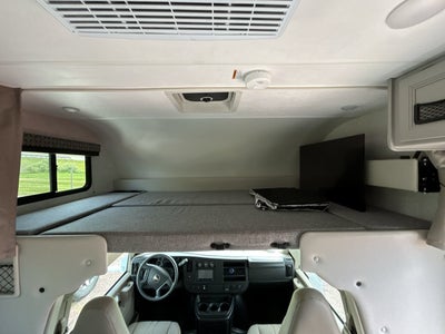 2024 THOR QUANTUM Van 159"