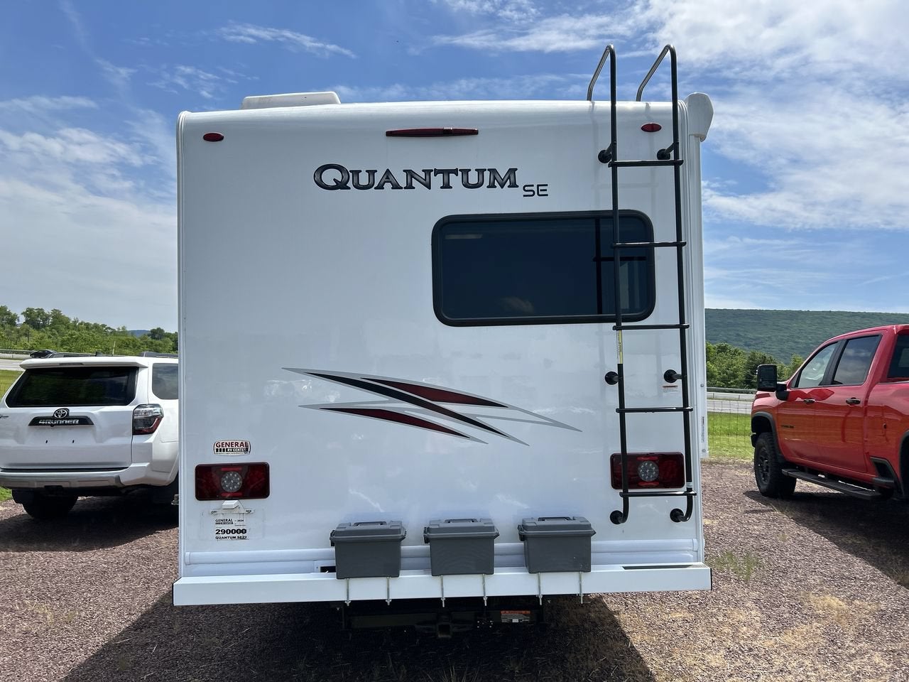2024 THOR QUANTUM Van 159"