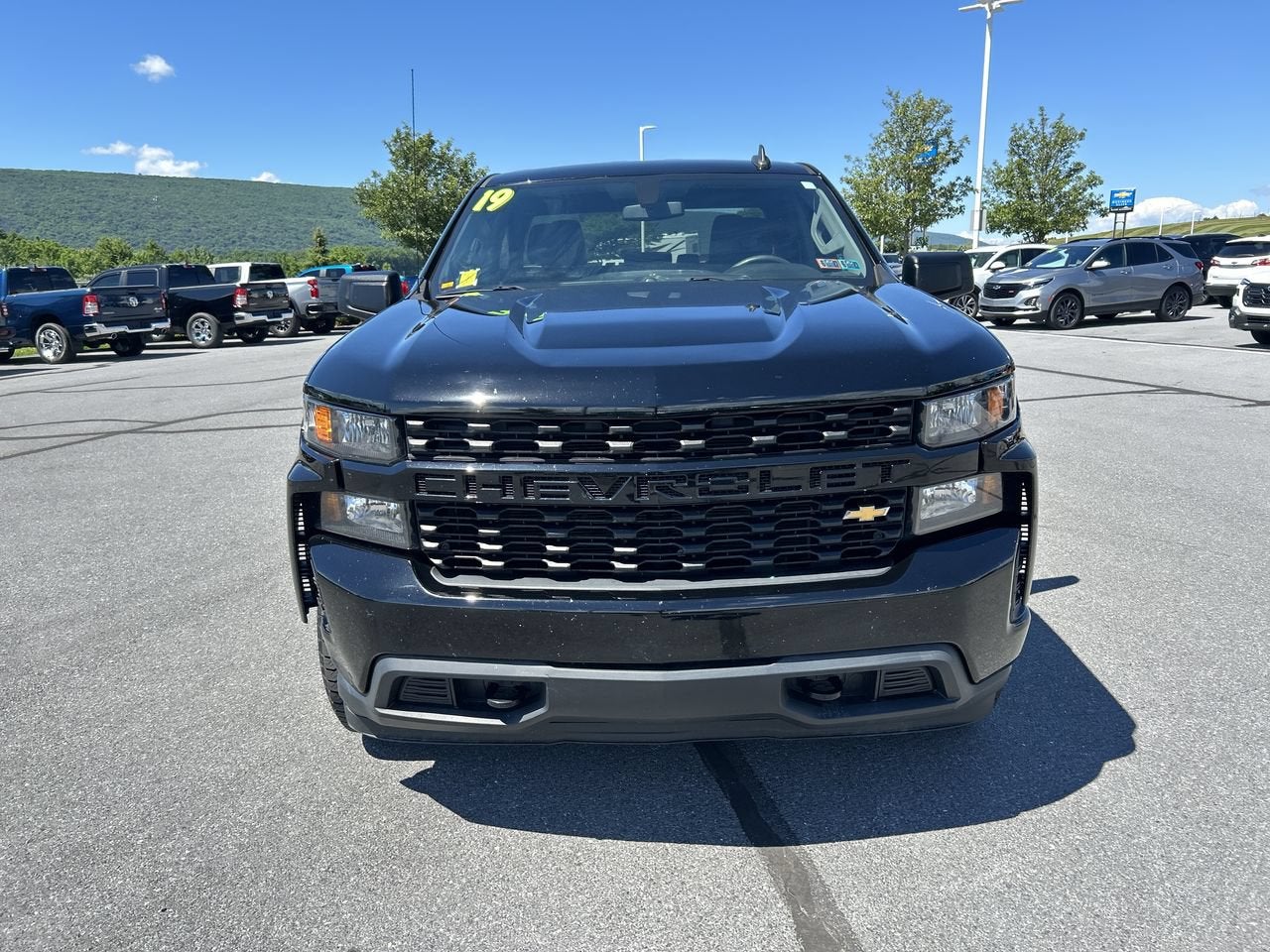 2019 Chevrolet Silverado 1500 Custom