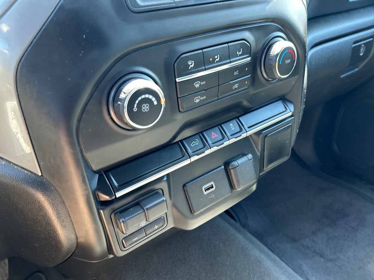 2019 Chevrolet Silverado 1500 Custom