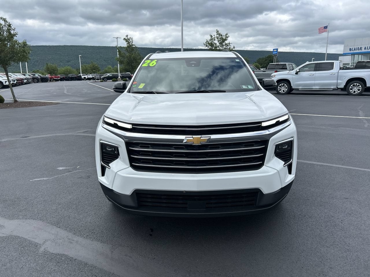 2026 Chevrolet Traverse AWD LT