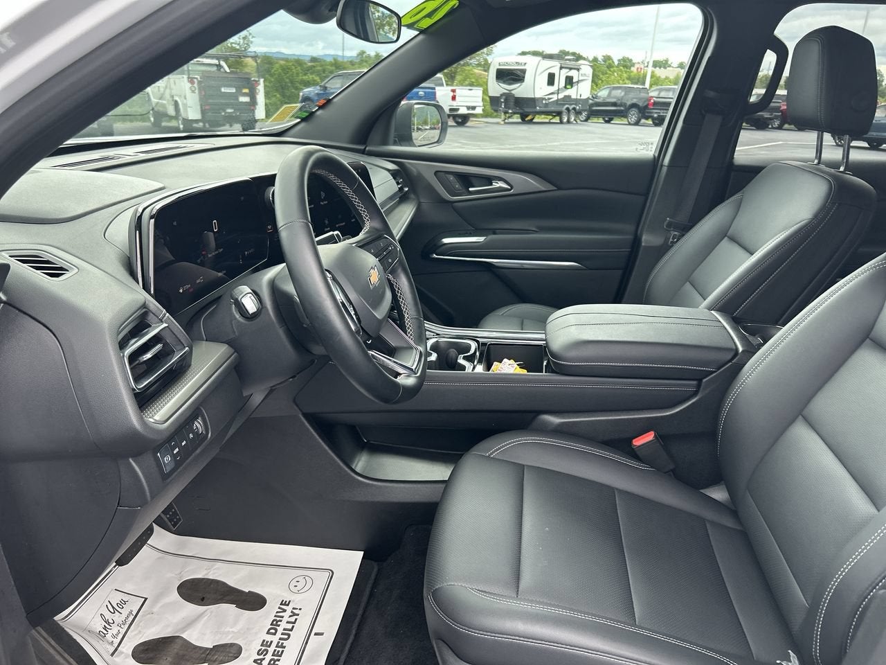 2026 Chevrolet Traverse AWD LT