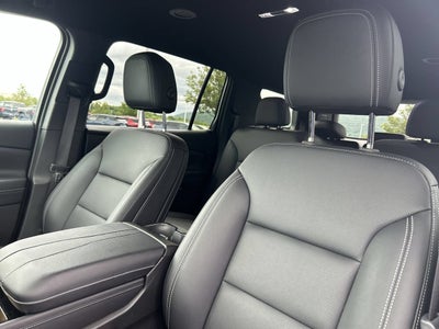 2026 Chevrolet Traverse AWD LT