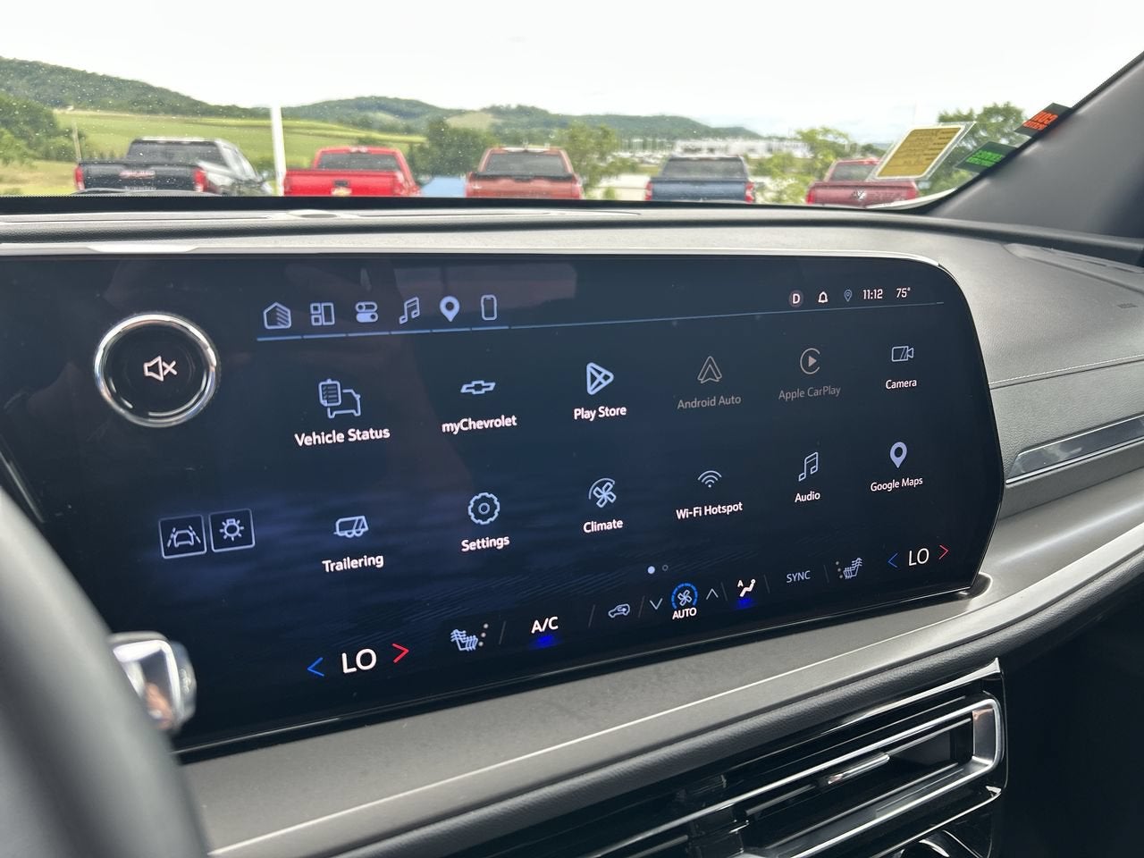 2026 Chevrolet Traverse AWD LT