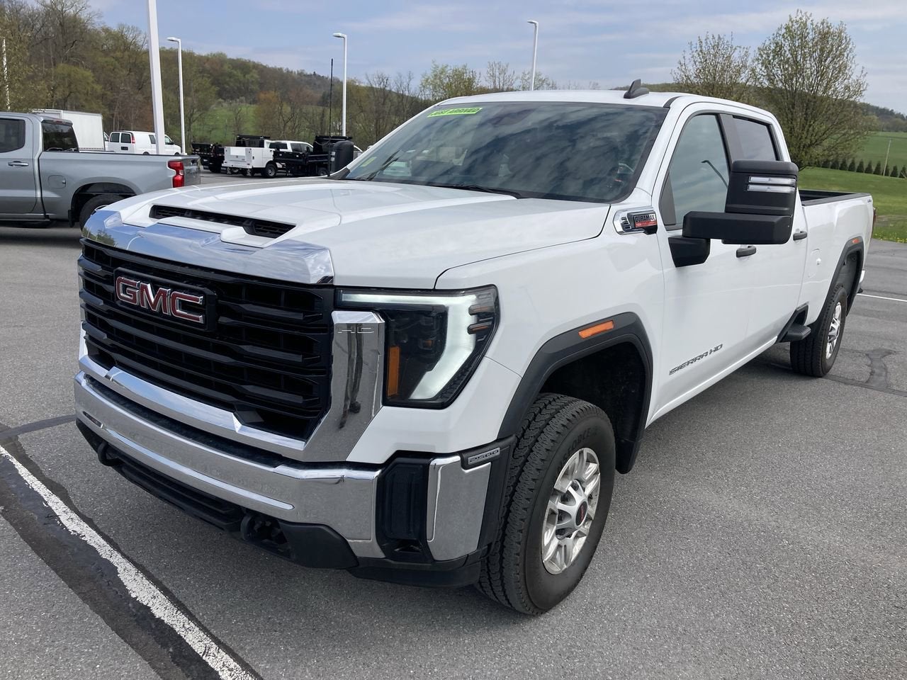 2024 GMC Sierra 2500HD Pro